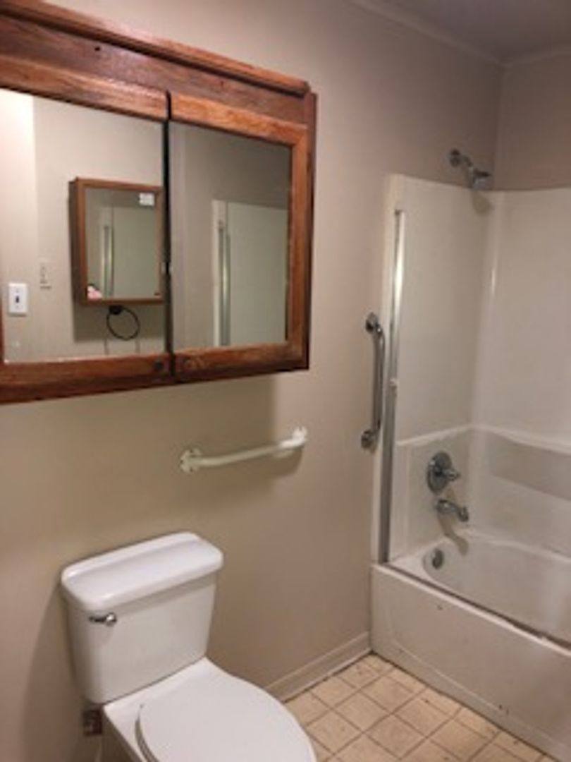 House for rent at 708 S 17th, Fort Smith, AR 72901