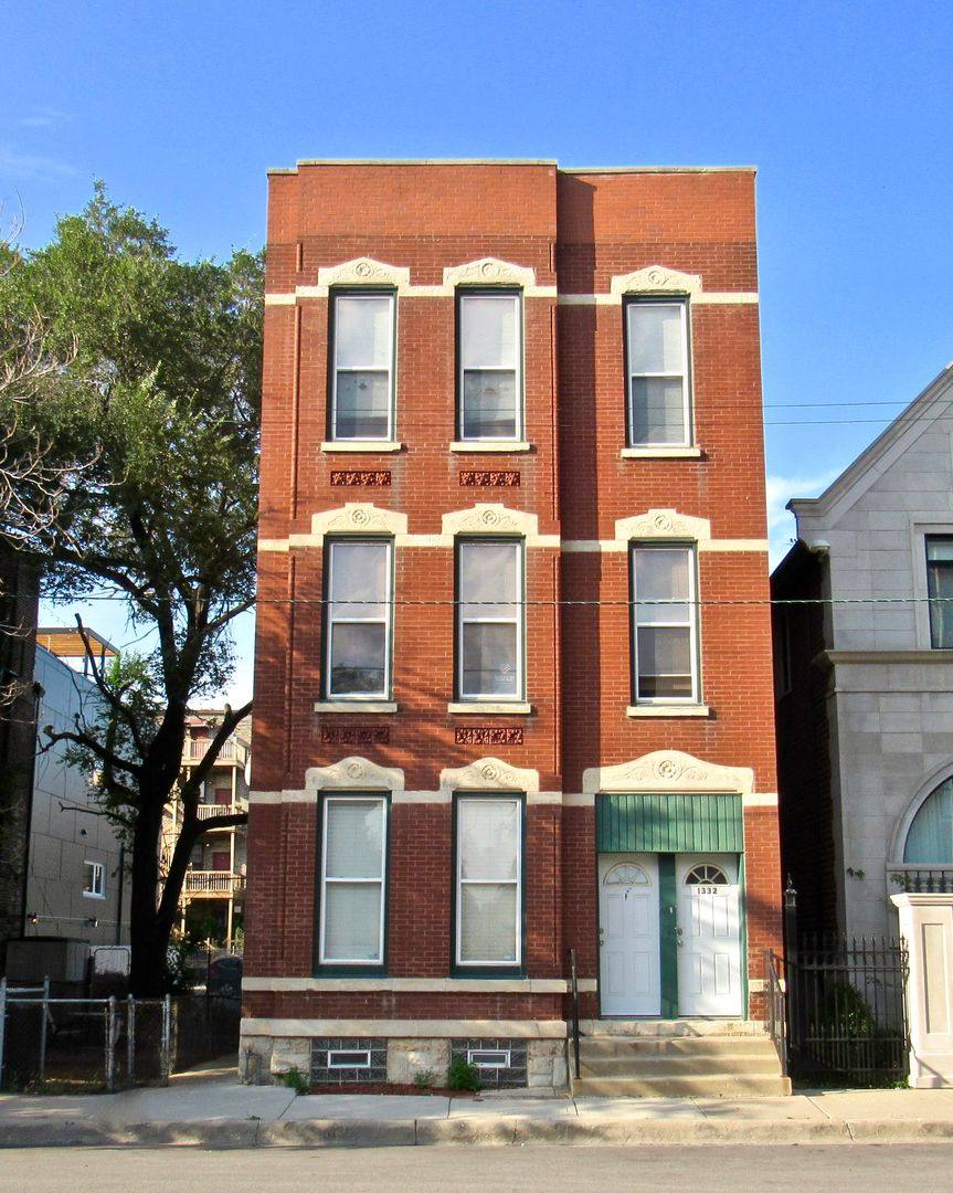 Condo for rent at 1332 W Erie St, Chicago, IL 60642