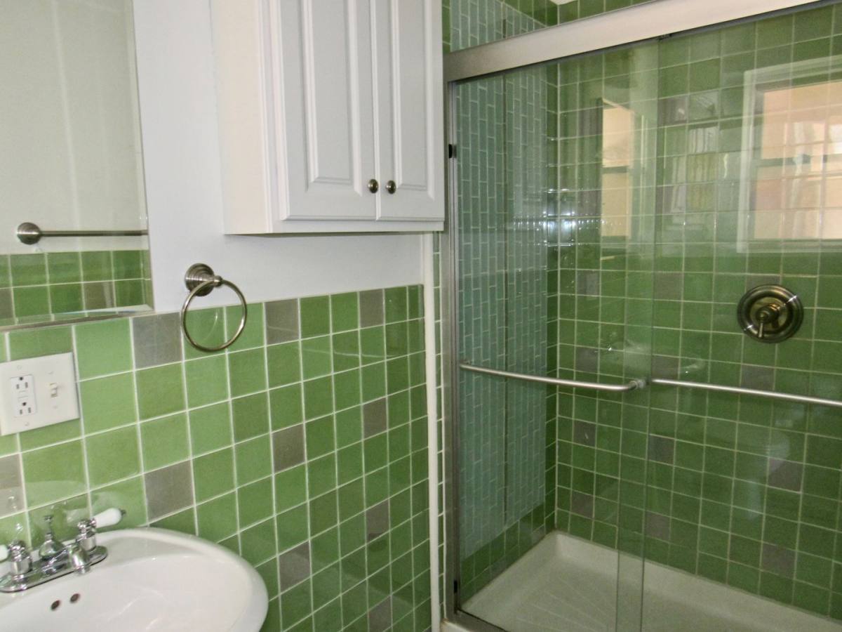 Condo for rent at 1332 W Erie St, Chicago, IL 60642