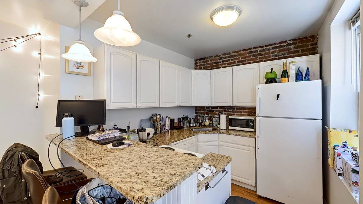 Apartment for rent at 93 Prince St #21, Boston, MA 02113