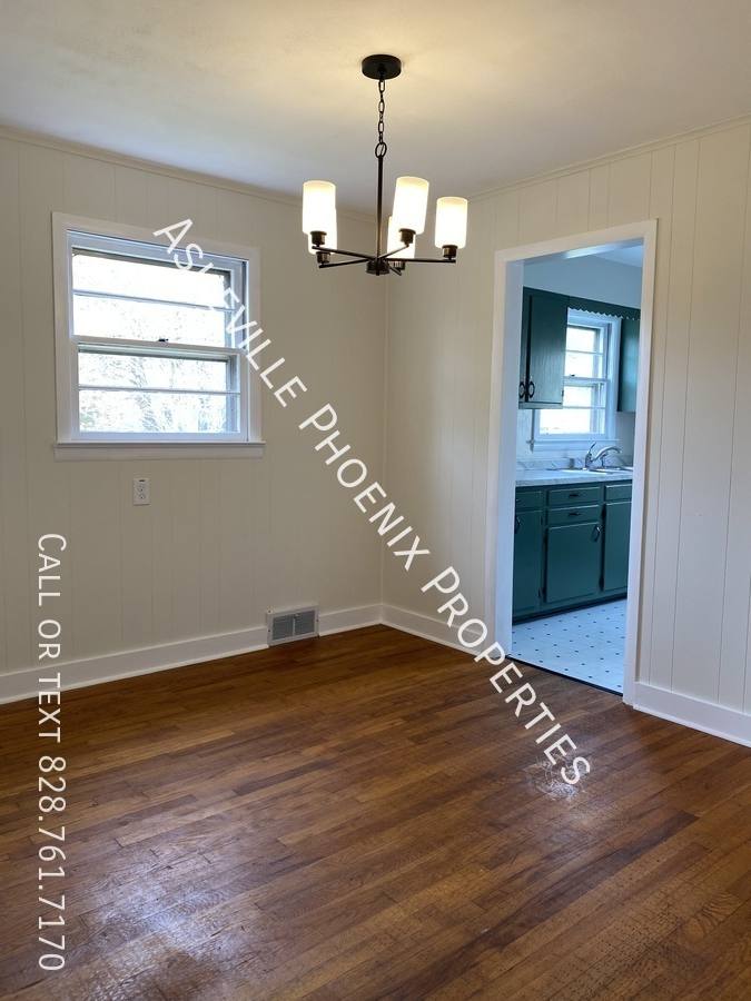 House for rent at 7 N Pershing Rd, Asheville, NC 28805