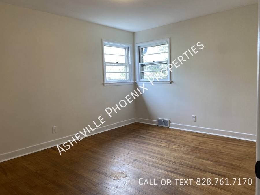 House for rent at 7 N Pershing Rd, Asheville, NC 28805