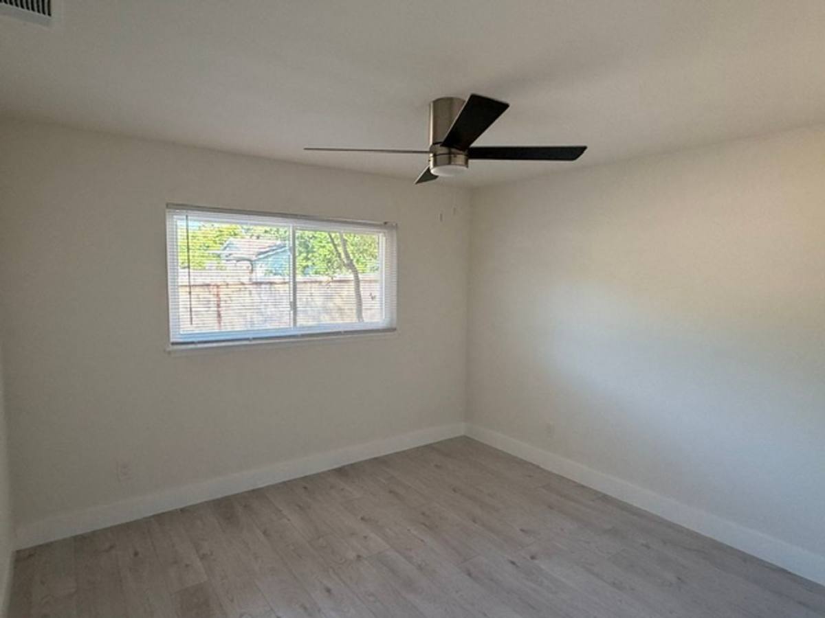 House for rent at 6820 Lincoln Oaks Dr, Fair Oaks, CA 95628