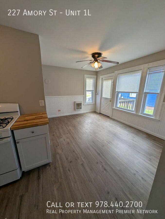 Apartment for rent at 227 Amory St #1L, Manchester, NH 03102