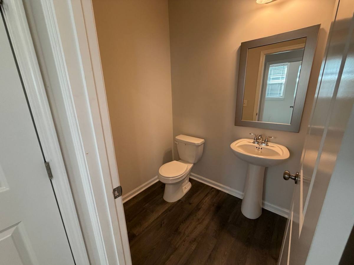 Townhouse for rent at 311 Mahone Dr, Lilburn, GA 30047