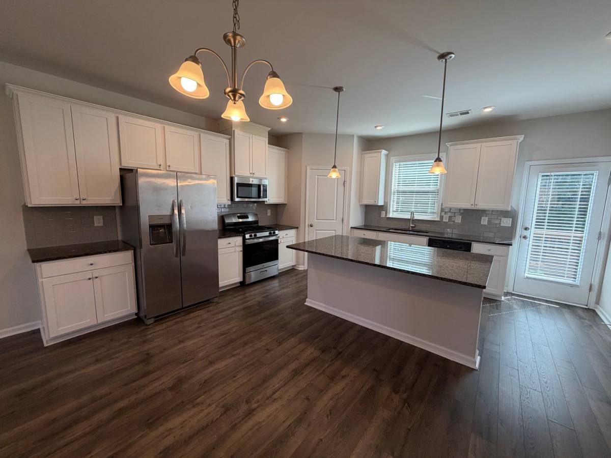 Townhouse for rent at 311 Mahone Dr, Lilburn, GA 30047