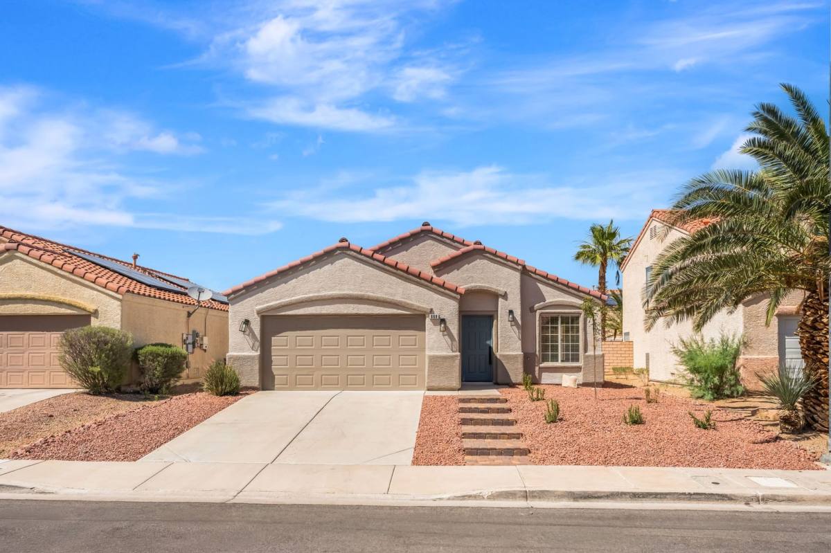 House for rent at 668 Rising Brook Dr, Henderson, NV 89011