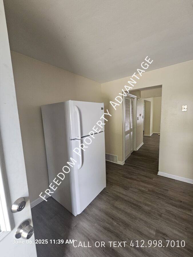 Apartment for rent at 130 Hall Ave #BOTTOM, Washington, PA 15301