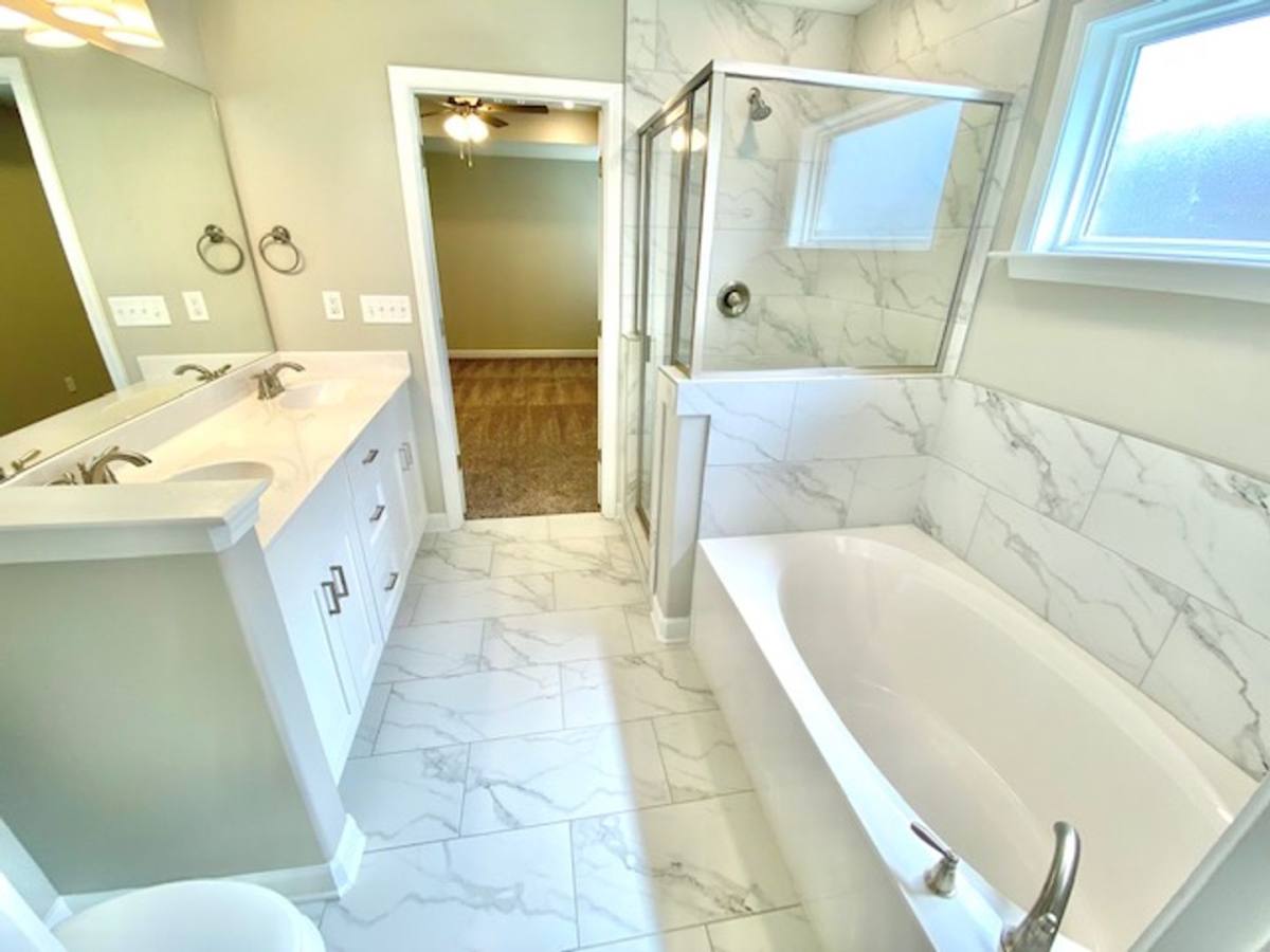 Apartment for rent at 8854 Kimberly Dawn Dr, Southaven, MS 38671