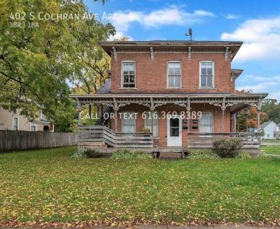 Apartment for rent at 402 S Cochran Ave #1, Charlotte, MI 48813