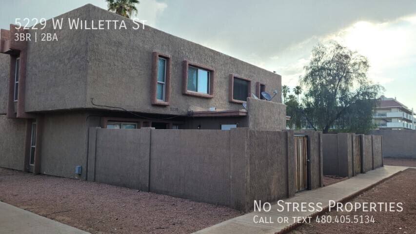 Townhouse for rent at 5229 W Willetta St, Phoenix, AZ 85043