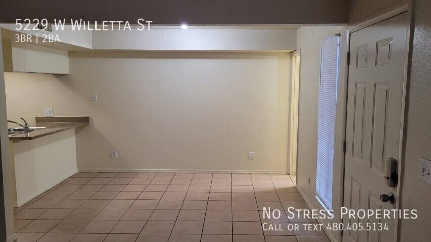 Townhouse for rent at 5229 W Willetta St, Phoenix, AZ 85043