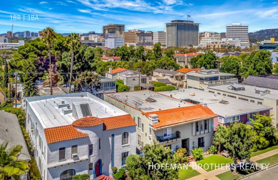 Apartment for rent at 215 S Elm Dr #104, Beverly Hills, CA 90212