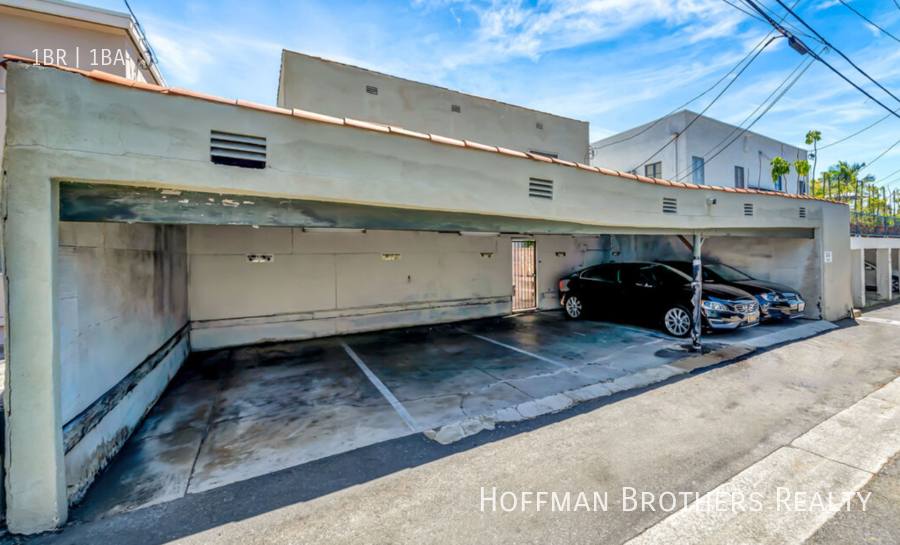 Apartment for rent at 215 S Elm Dr #104, Beverly Hills, CA 90212