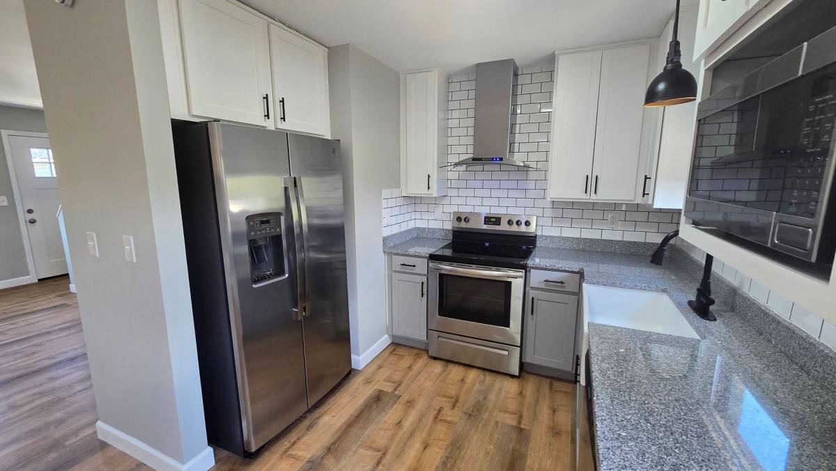 Townhouse for rent at 3459 Bloomingdale Rd, Kingsport, TN 37660