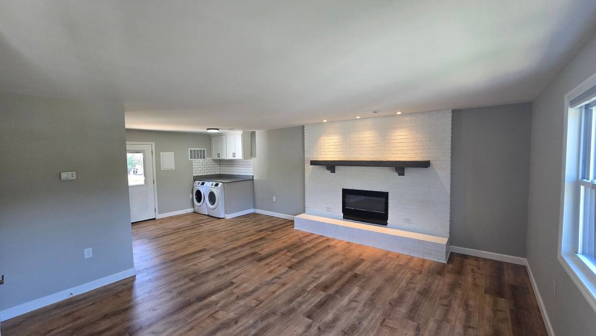 Townhouse for rent at 3459 Bloomingdale Rd, Kingsport, TN 37660
