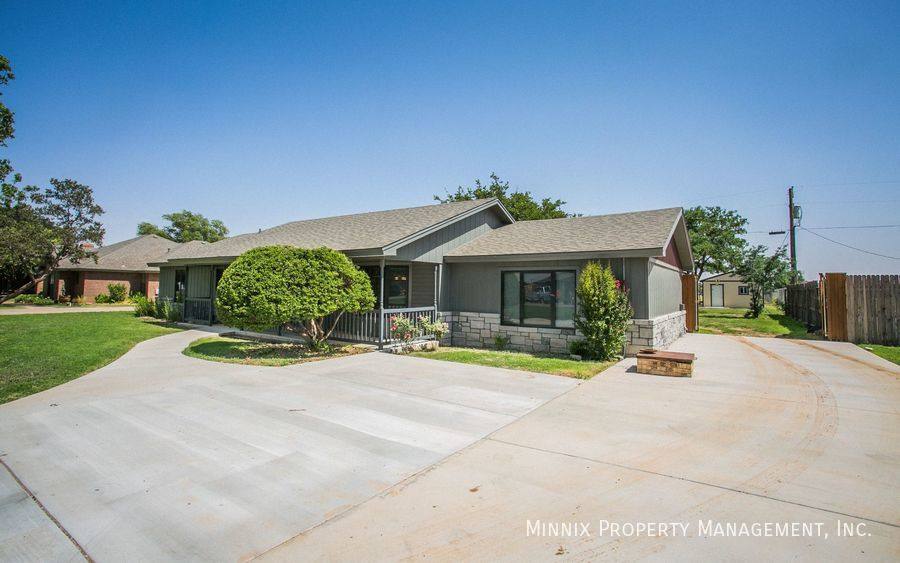House for rent at 5321 121st St, Lubbock, TX 79424