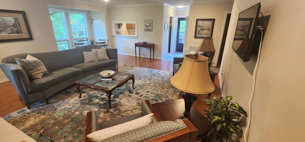 Condo for rent at 121 Forest View Dr, Winston Salem, NC 27104