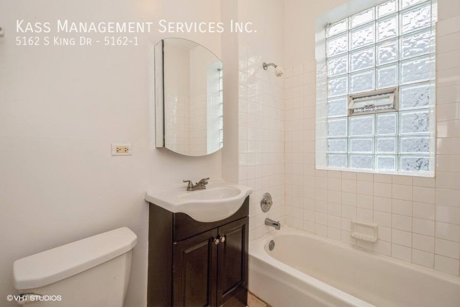 Apartment for rent at 5162 S King Dr #1, Chicago, IL 60615