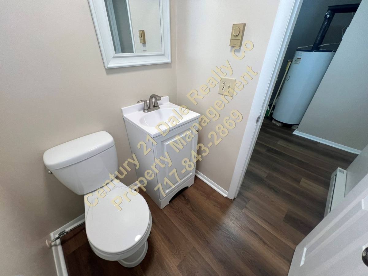 House for rent at 74 Tonden Dr, York, PA 17402