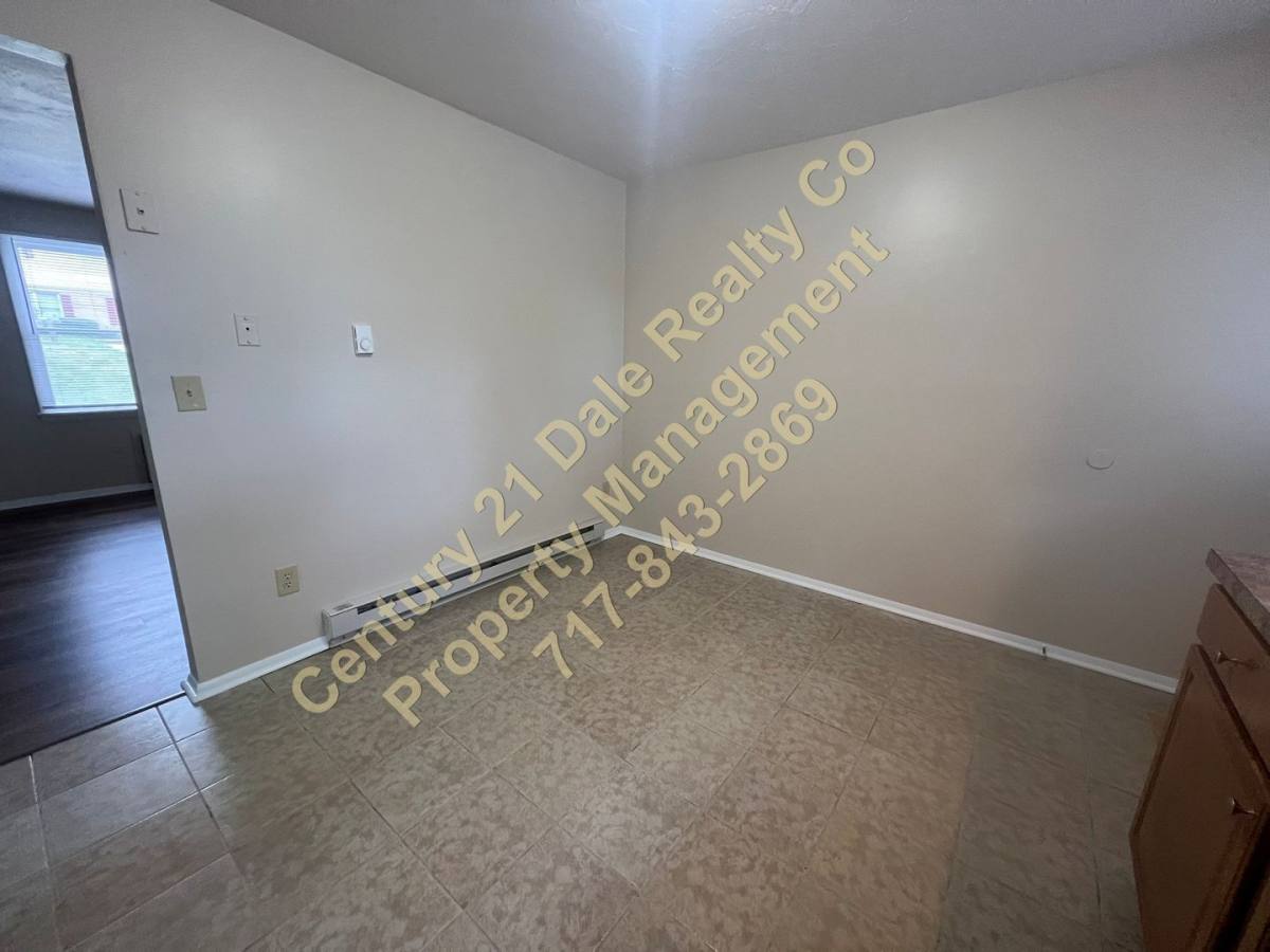 House for rent at 74 Tonden Dr, York, PA 17402