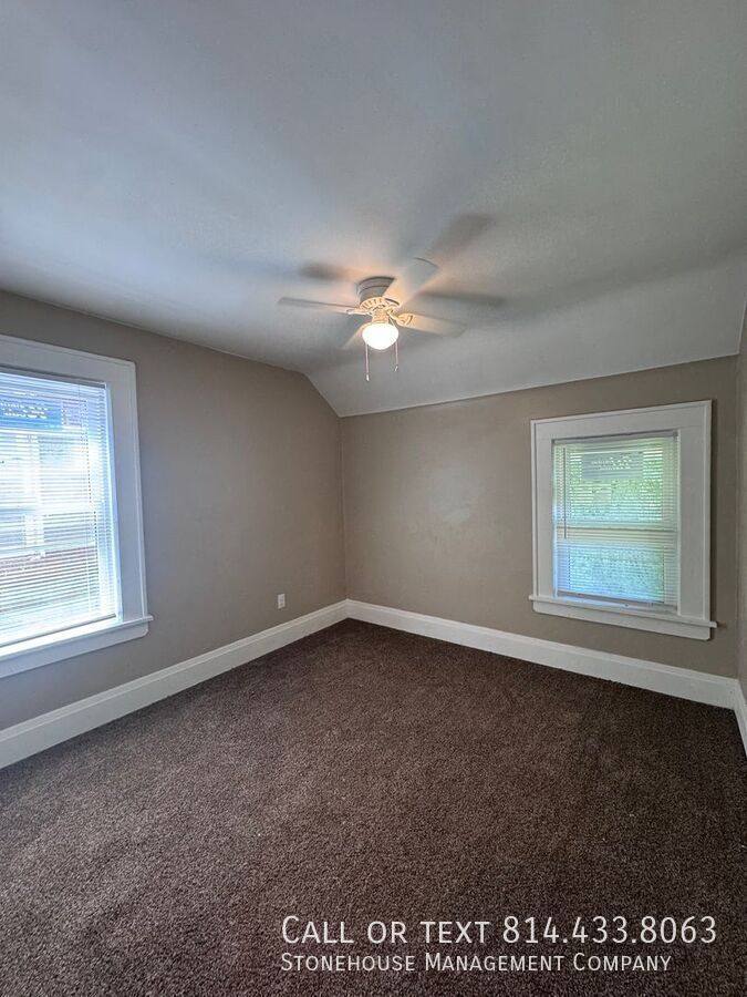 House for rent at 306 Poplar St, Erie, PA 16507