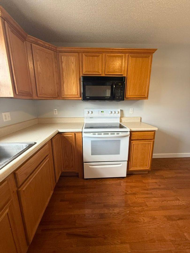 Condo for rent at 202 Landon Trail, Jonesborough, TN 37659