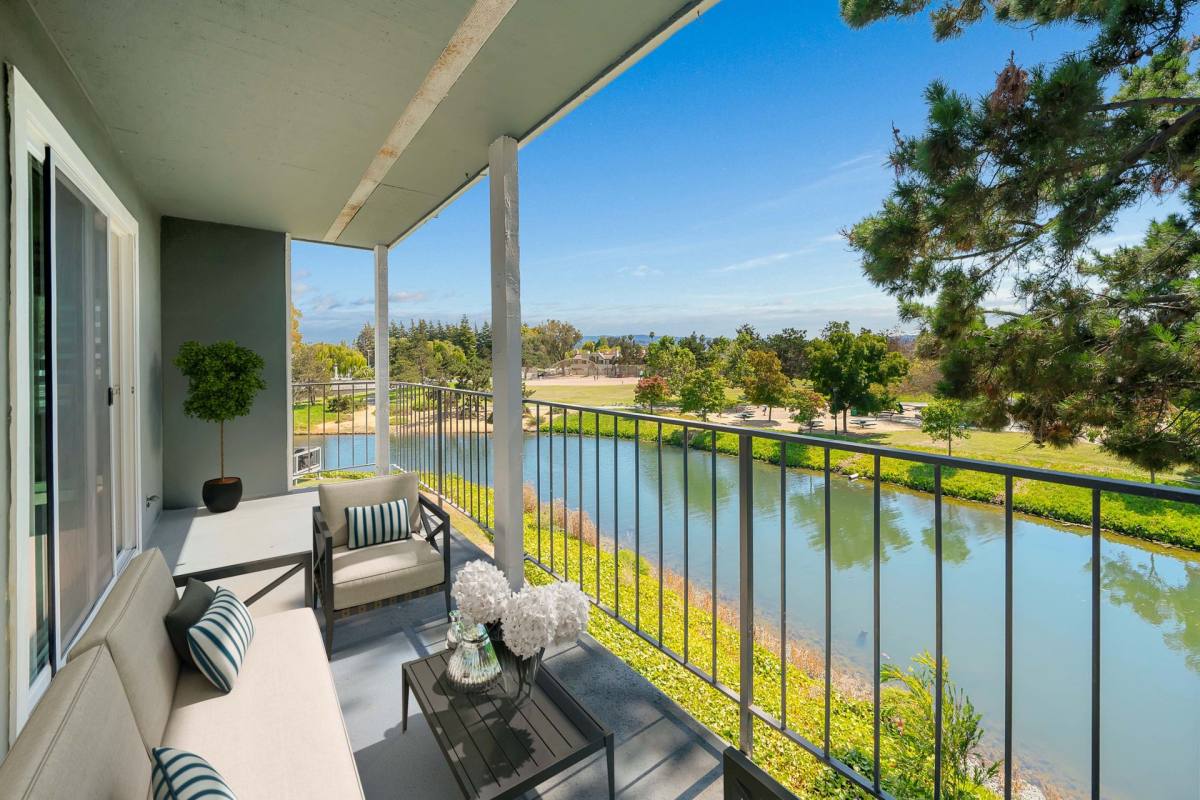 Apartment for rent at 735 Fathom Dr, San Mateo, CA 94404
