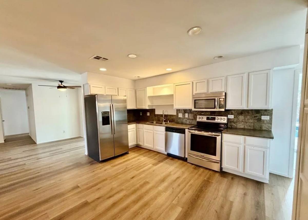 House for rent at 2107 Frontier, Las Vegas, NV 89106