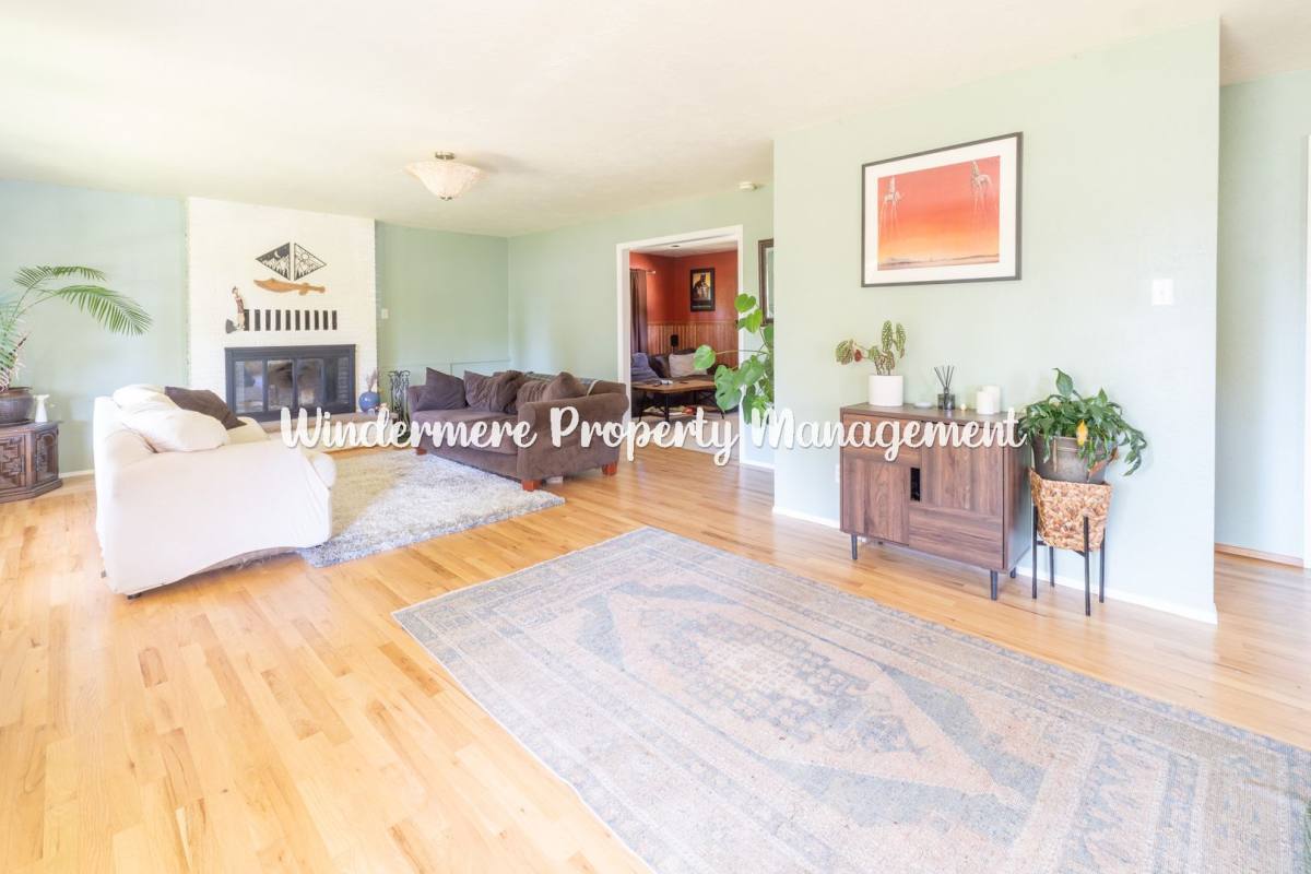 House for rent at 25996 Barber Cut Off Rd NE, Kingston, WA 98346