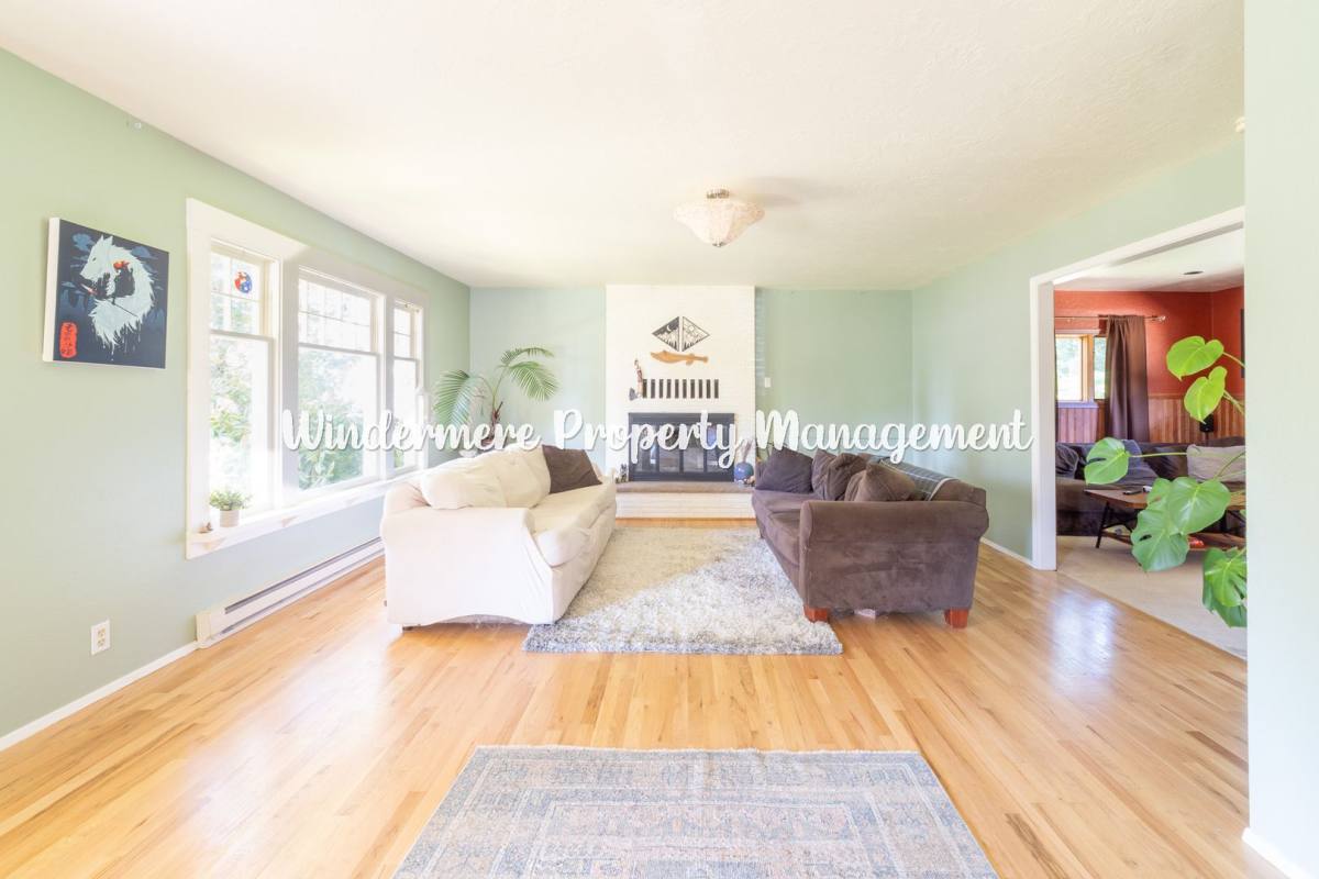 House for rent at 25996 Barber Cut Off Rd NE, Kingston, WA 98346