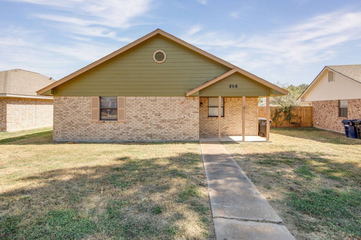 House for rent at 808 Camellia Court, College Station, TX 77840