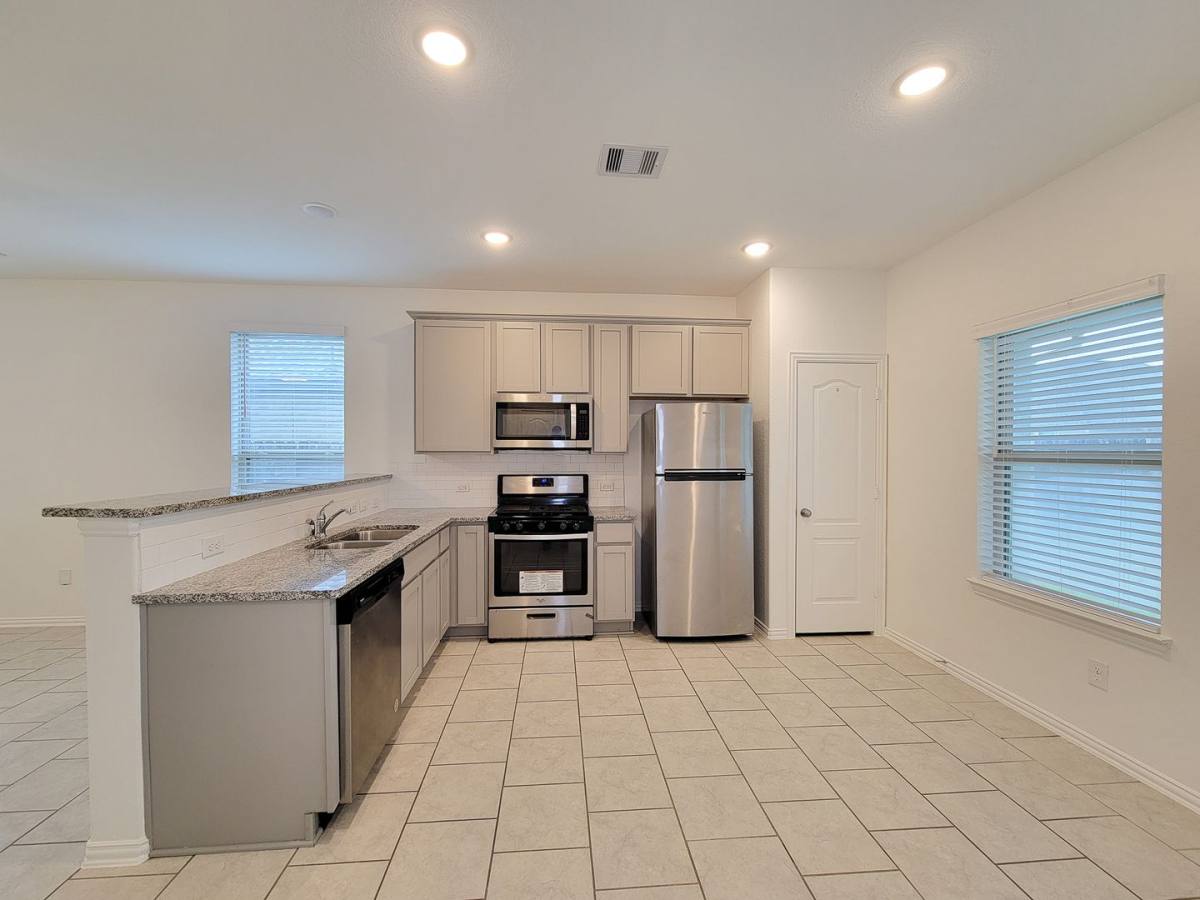 House for rent at 31351 Horseshoe Meadow Bend, Fulshear, TX 77441