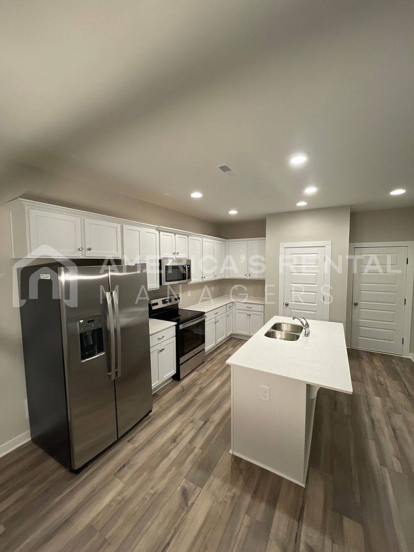 House for rent at 2108 Ellsworth Loop Rd, Cullman, AL 35055