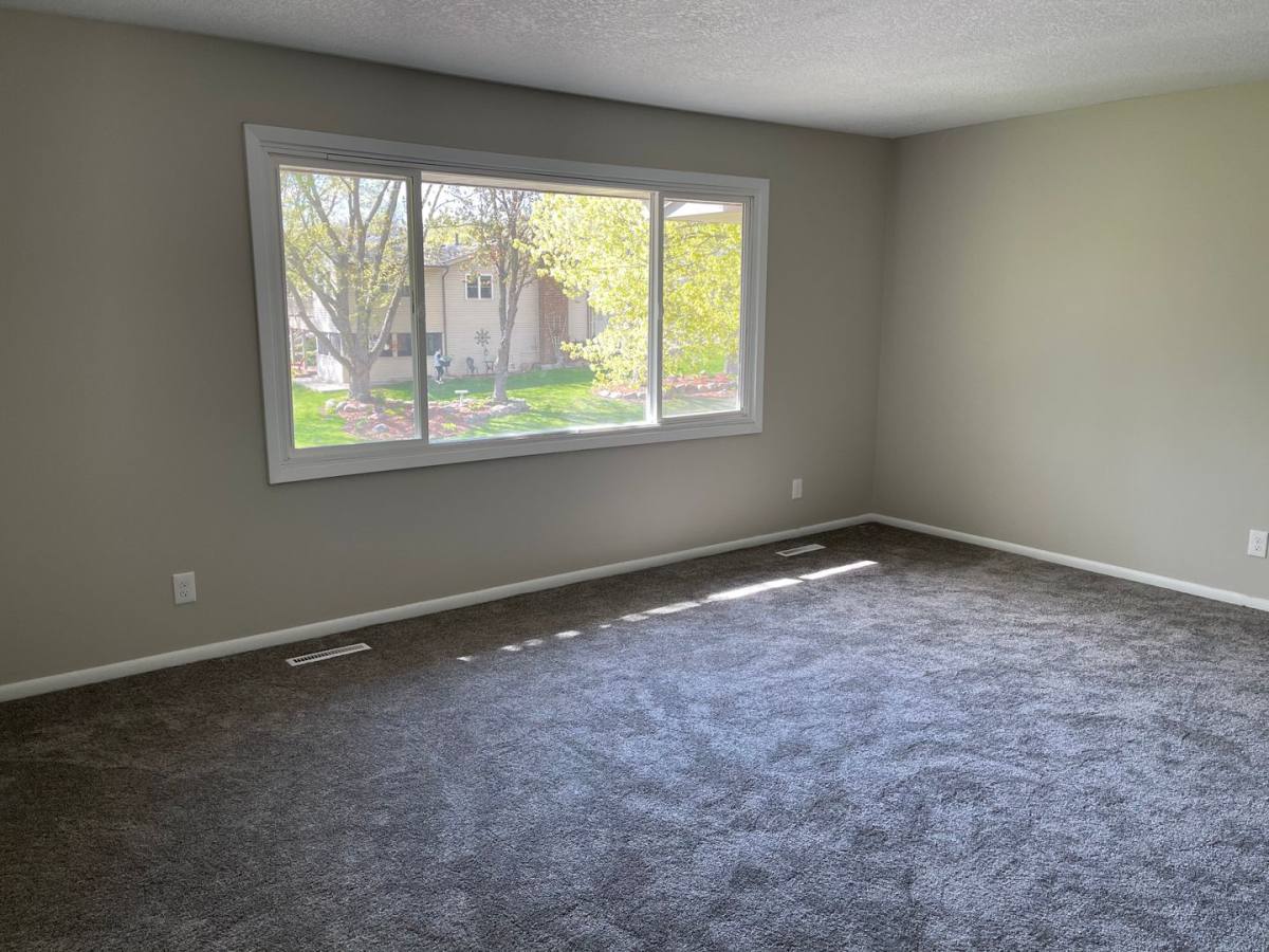 House for rent at 4050 Glacier Lane N, Minneapolis, MN 55446