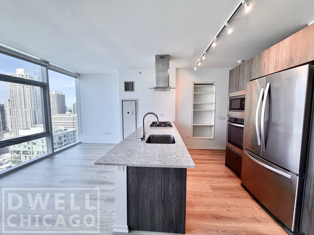 Apartment for rent at 220 E Illinois St, Chicago, IL 60611