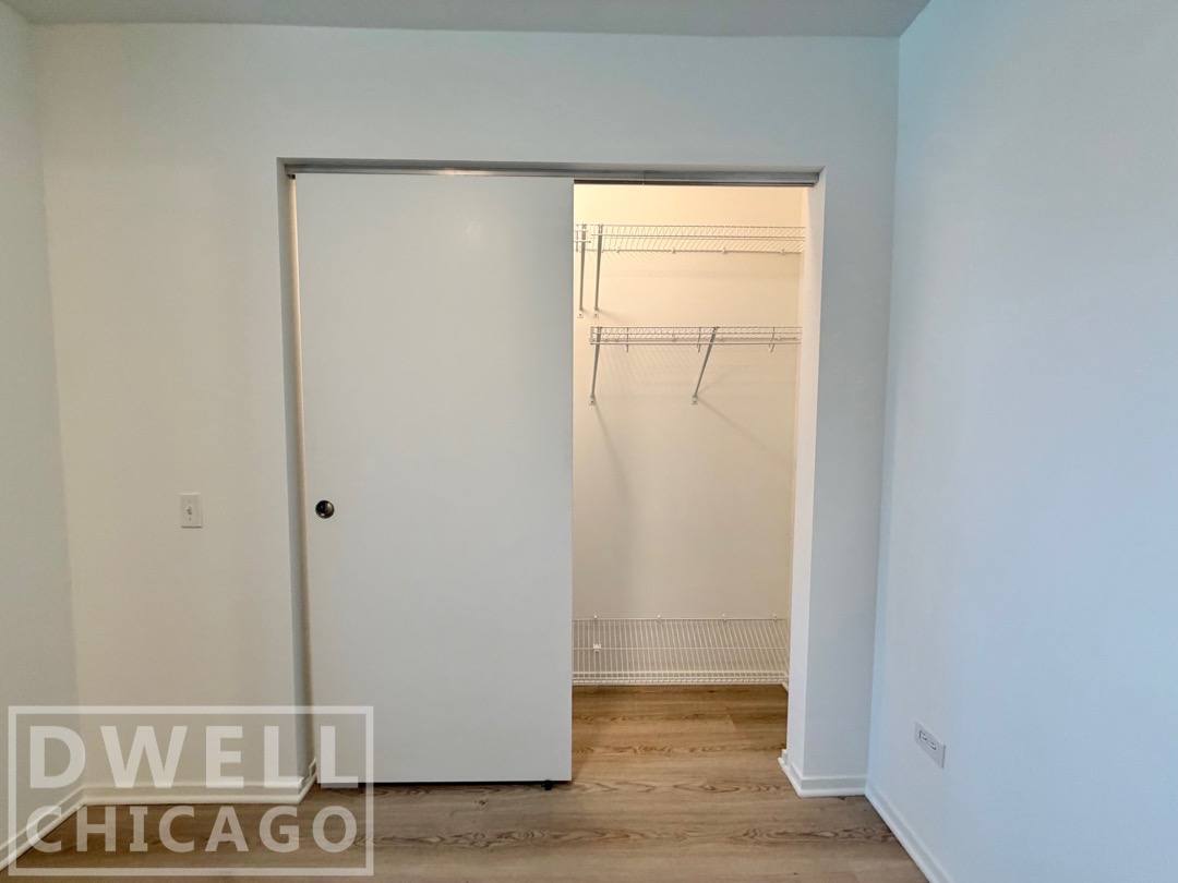 Apartment for rent at 220 E Illinois St, Chicago, IL 60611