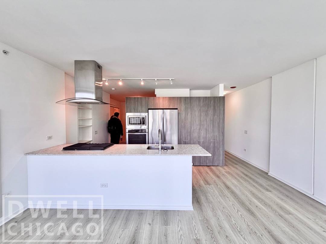 Apartment for rent at 220 E Illinois St, Chicago, IL 60611