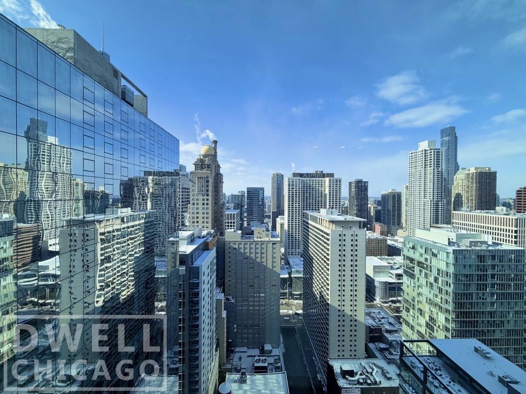 Apartment for rent at 220 E Illinois St, Chicago, IL 60611