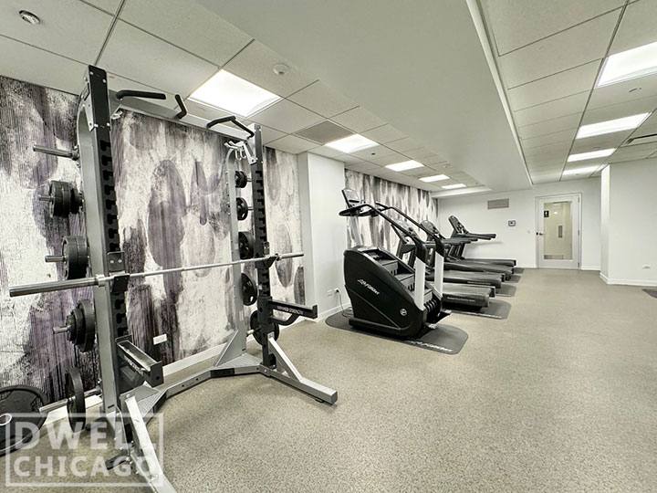 Apartment for rent at 200 E Chestnut St, Chicago, IL 60611