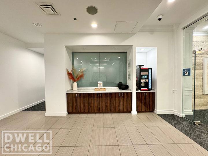 Apartment for rent at 200 E Chestnut St, Chicago, IL 60611