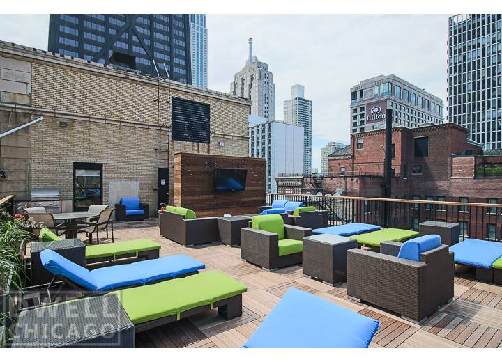 Apartment for rent at 200 E Chestnut St, Chicago, IL 60611
