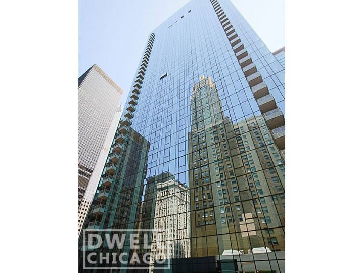 Apartment for rent at 201 N Garland, Chicago, IL 60601