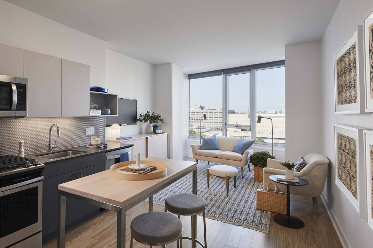 Apartment for rent at 720 S Wells St, Chicago, IL 60605