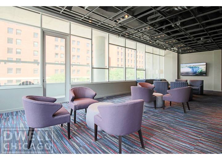 Apartment for rent at 805 N Lasalle Dr, Chicago, IL 60654