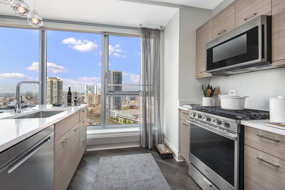 Apartment for rent at 300 N Canal St, Chicago, IL 60606