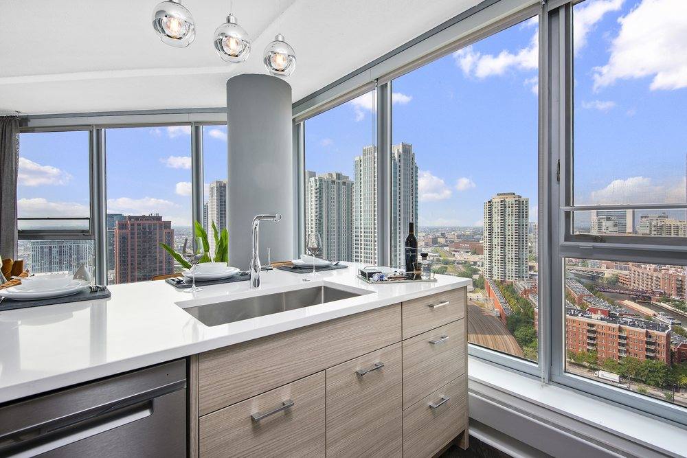 Apartment for rent at 300 N Canal St, Chicago, IL 60606
