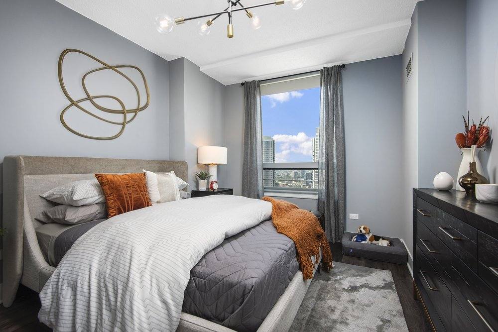 Apartment for rent at 300 N Canal St, Chicago, IL 60606