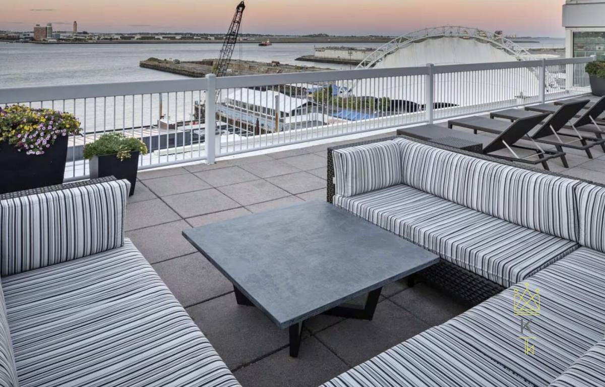 Apartment for rent at 1 Park Lane, Boston, MA 02210