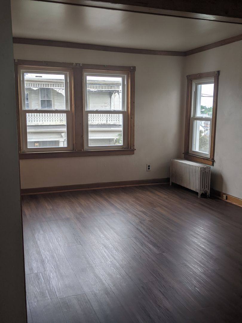 Apartment for rent at 201 E Main St, Dallastown, PA 17313